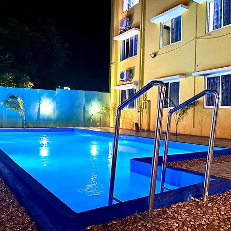 Auro Galaxy Villa Puducherry Buitenkant foto