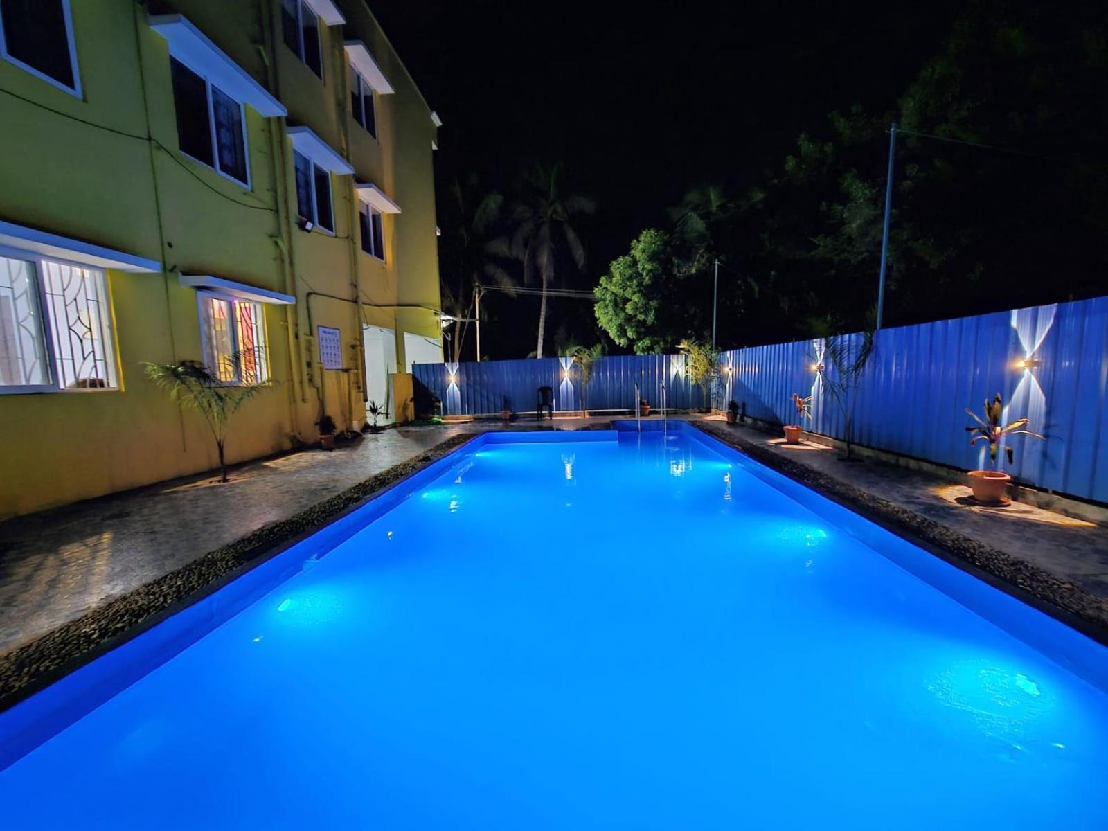 Auro Galaxy Villa Puducherry Buitenkant foto