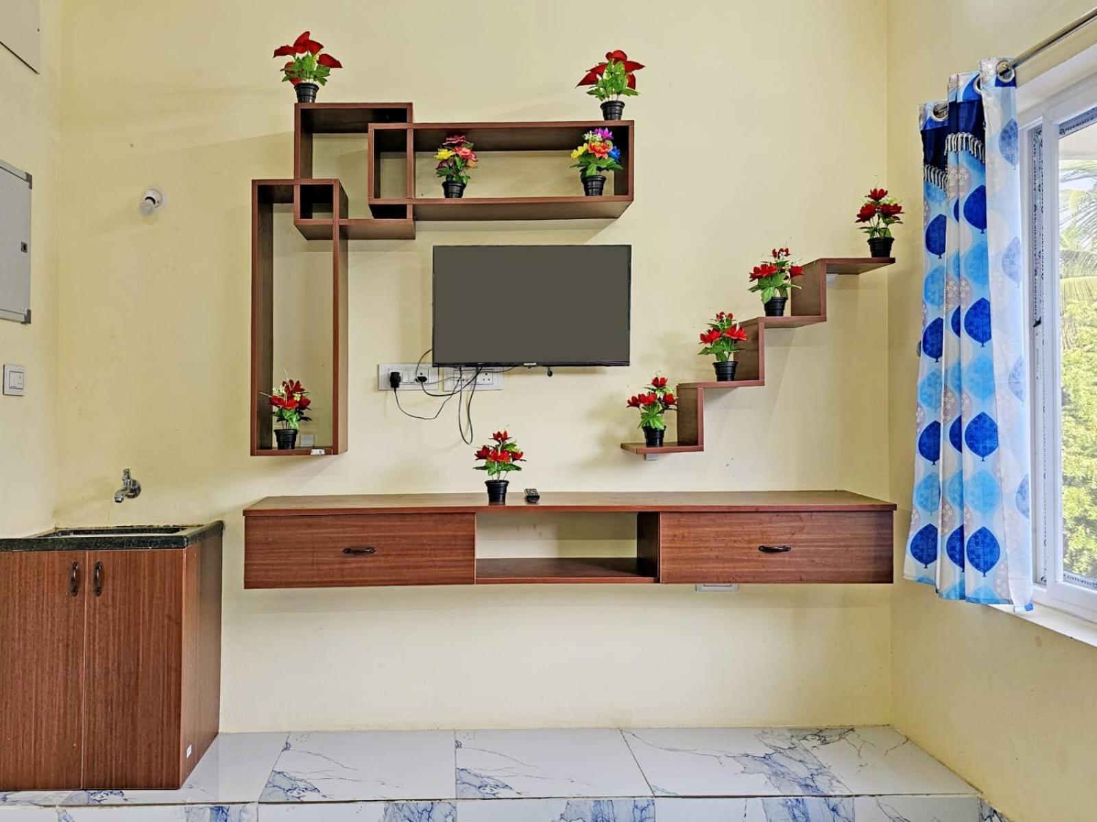 Auro Galaxy Villa Puducherry Buitenkant foto