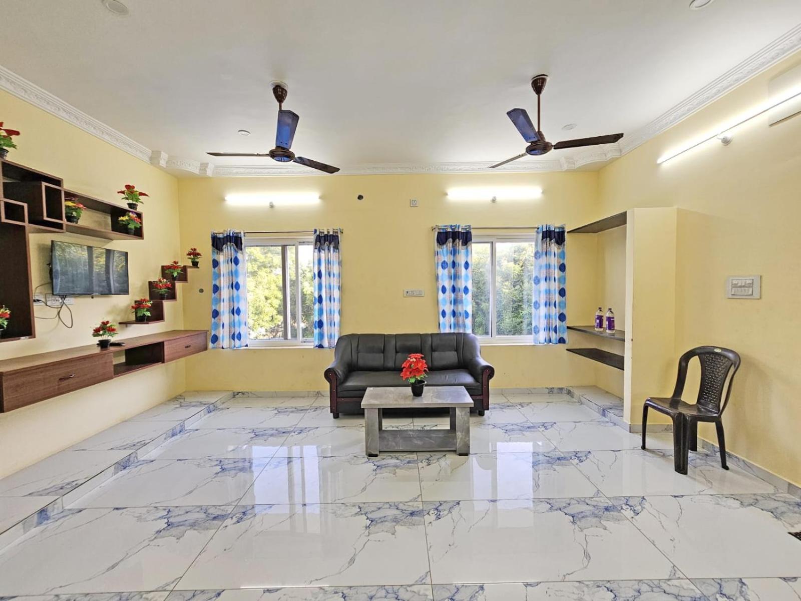 Auro Galaxy Villa Puducherry Buitenkant foto